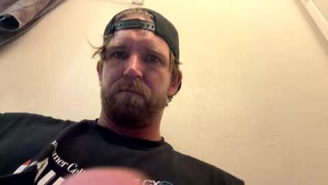 nakedbluesman420 online show from 9, 4, 2026