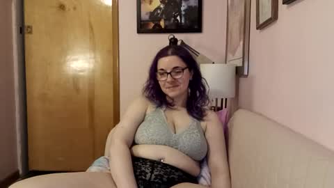 Lizzy online show from 20, 1, 2025