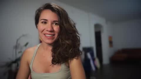 nakedpaint245477 online show from 14, 1, 2025