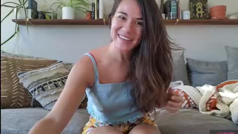 nakedpaint245477 online show from 9, 9, 2025