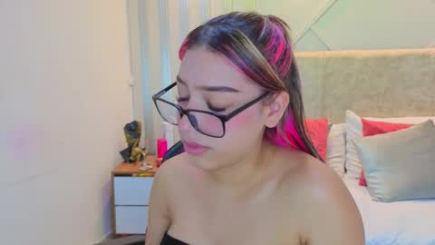 Snapshot of nami_sweet_ chatting on 31, 10, 2025 nami_sweet_ online show from 31, 10, 2025