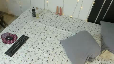 Snapshot of namir__ chatting on 21, 10, 2025 Namir online show from 21, 10, 2025