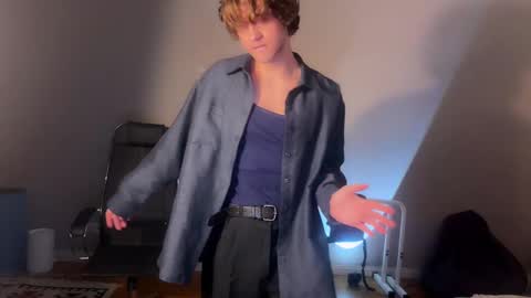 Snapshot of namiraaxel chatting on 3, 12, 2024 Georges online show from 3, 12, 2024