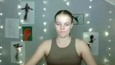 Snapshot of nana_new chatting on 19, 9, 2025 Nana online show from 19, 9, 2025