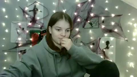 Snapshot of nana_new chatting on 3, 10, 2025 Nana online show from 3, 10, 2025