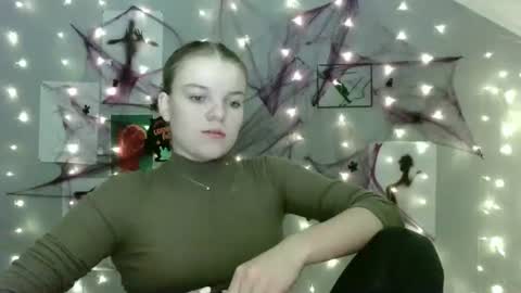 Snapshot of nana_new chatting on 4, 10, 2025 Nana online show from 4, 10, 2025