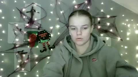 Snapshot of nana_new chatting on 15, 10, 2025 Nana online show from 15, 10, 2025