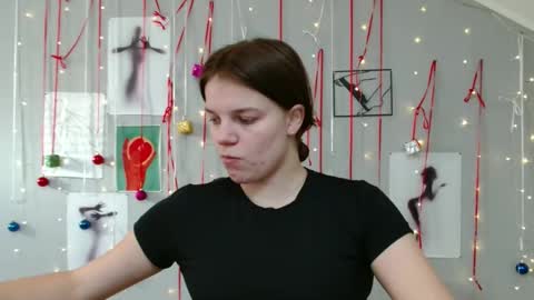 Snapshot of nana_new chatting on 14, 11, 2025 Nana online show from 14, 11, 2025