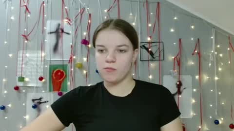 Snapshot of nana_new chatting on 4, 12, 2025 Nana online show from 4, 12, 2025