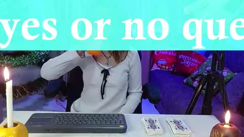 Snapshot of nana_unrecognizable1 chatting on 2, 12, 2025 nana online show from 2, 12, 2025