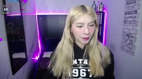 Snapshot of nancy_blonde chatting on 17, 7, 2026 nancy blonde online show from 17, 7, 2026