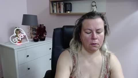 Snapshot of nancy_sugar chatting on 7, 1, 2025 Nancy online show from 7, 1, 2025