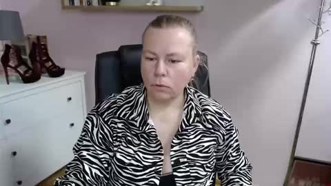 Snapshot of nancy_sugar chatting on 18, 2, 2025 Nancy online show from 18, 2, 2025