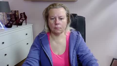 Snapshot of nancy_sugar chatting on 4, 3, 2025 Nancy online show from 4, 3, 2025