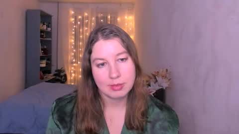 Snapshot of nancysanders chatting on 14, 12, 2025 Nancy online show from 14, 12, 2025