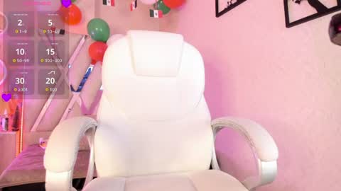 Snapshot of nanit_l chatting on 12, 6, 2026 anna online show from 12, 6, 2026