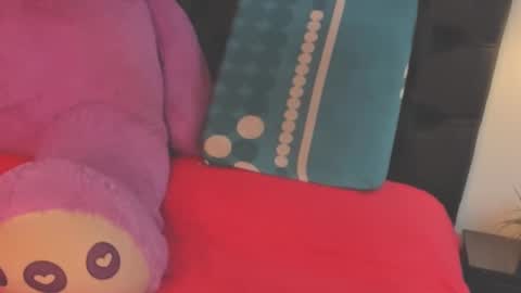 NANY online show from 28, 1, 2025