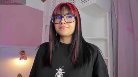 Snapshot of naoko_kirino chatting on 6, 12, 2024 Naoko online show from 6, 12, 2024