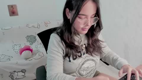 Snapshot of naoko_uwu chatting on 14, 2, 2025 Naoko online show from 14, 2, 2025