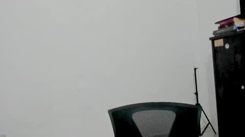 Snapshot of naoko_uwu chatting on 17, 11, 2025 Naoko online show from 17, 11, 2025