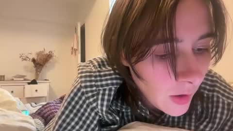Snapshot of naomi________ chatting on 6, 6, 2026 Naomi online show from 6, 6, 2026