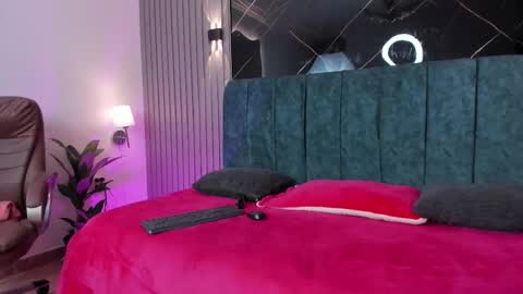 Naomi online show from 21, 2, 2026