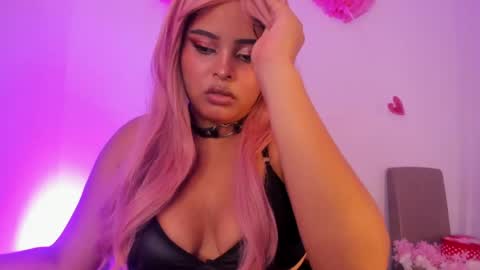 naomi_velour online show from 21, 5, 2026