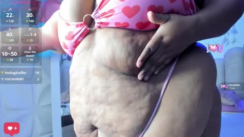 Snapshot of naomiasha_ chatting on 6, 3, 2025 online show from 6, 3, 2025