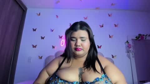 Snapshot of naomiasha_ chatting on 30, 9, 2025 online show from 30, 9, 2025