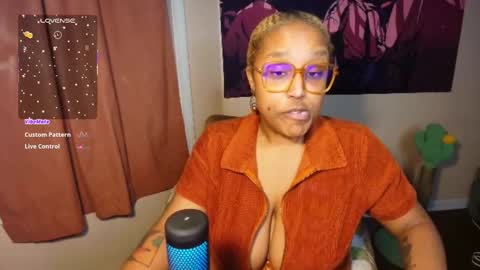 Naomigiirl6 online show from 7, 2, 2025