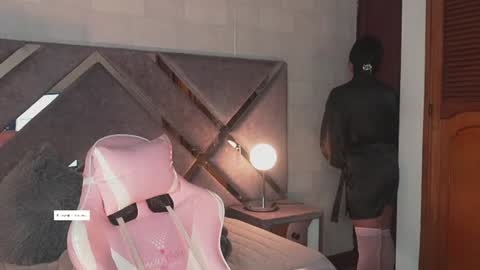 Naomi-Gray  online show from 27, 7, 2026