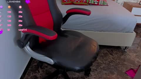 Naomi  online show from 24, 12, 2024