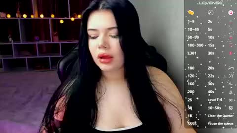 Snapshot of naomivibes chatting on 9, 6, 2026 Naomi online show from 9, 6, 2026