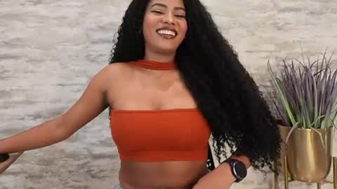 Naomi     online show from 18, 7, 2026