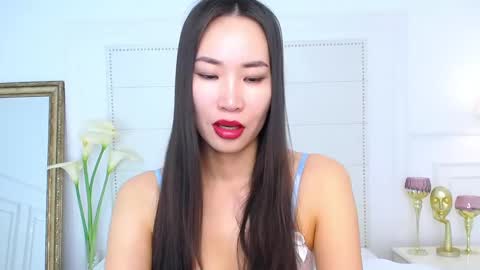 Snapshot of naomiyuu chatting on 24, 12, 2024 Naomi online show from 24, 12, 2024