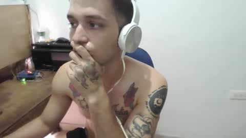 Snapshot of narakuart69 chatting on 1, 3, 2026 NarakuArt69 online show from 1, 3, 2026