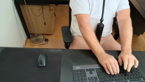 Snapshot of nase17 chatting on 16, 10, 2025 nase online show from 16, 10, 2025