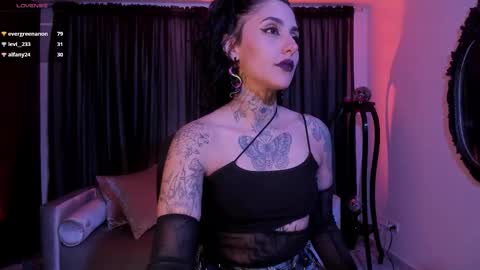 Snapshot of nasty_alice1 chatting on 20, 10, 2025 Goddess Alice online show from 20, 10, 2025