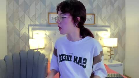 Snapshot of nastya_fantasy chatting on 1, 2, 2025 Nastya online show from 1, 2, 2025