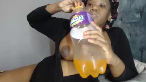 Snapshot of nastycockaddictxxx chatting on 23, 11, 2025 Kim online show from 23, 11, 2025