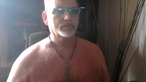 Daddy online show from 10, 3, 2025