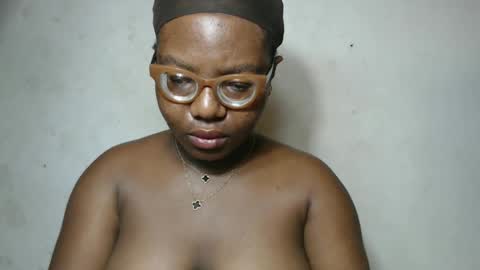 Snapshot of nastyhairy7 chatting on 6, 10, 2025 nastyhairy7 online show from 6, 10, 2025