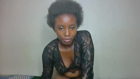 Snapshot of nastyivy1 chatting on 25, 10, 2025 nastyivy1 online show from 25, 10, 2025