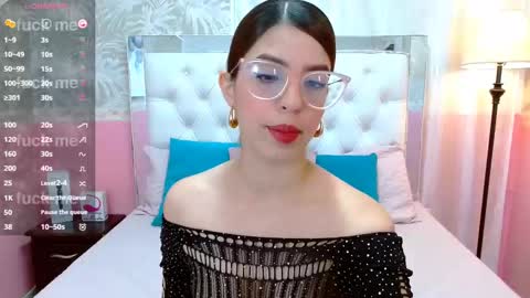 Snapshot of nat_bakers chatting on 25, 2, 2025 online show from 25, 2, 2025