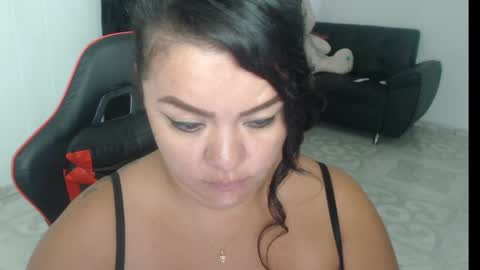 Nata Ramirez online show from 19, 2, 2025