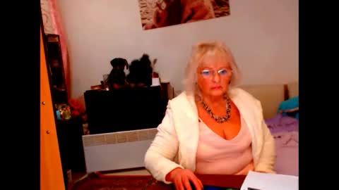 Snapshot of natali7634 chatting on 2, 12, 2024 natali online show from 2, 12, 2024