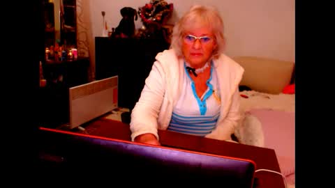 Snapshot of natali7634 chatting on 14, 12, 2024 natali online show from 14, 12, 2024
