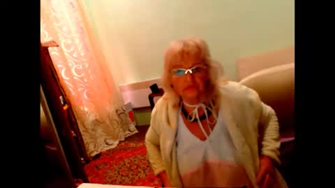 Snapshot of natali7634 chatting on 22, 10, 2025 natali online show from 22, 10, 2025