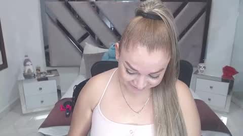 natalia5560 online show from 11, 3, 2025