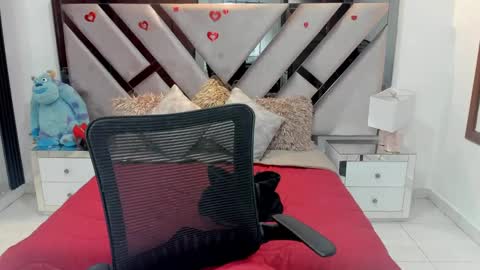 natalia5560 online show from 12, 10, 2025